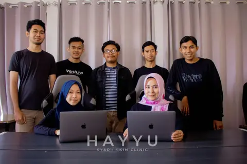 Squad Venturo untuk klien